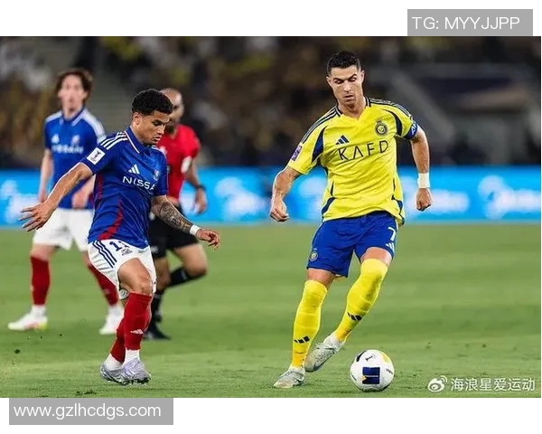 绝美女足球星闪耀绿茵场实力与颜值并存令人惊艳 绝美女足球星闪耀绿茵场实力与颜值并存令人惊艳