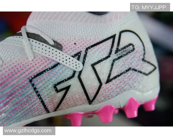 球星专用运动鞋是否适合普通足球爱好者穿着使用解析