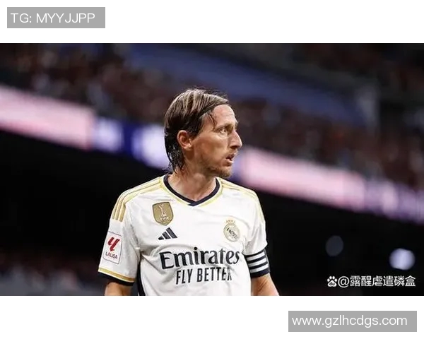 足球场上的6号传奇球星:从贝克汉姆到莫德里奇的璀璨征程 足球场上的6号传奇球星:从贝克汉姆到莫德里奇的璀璨征程